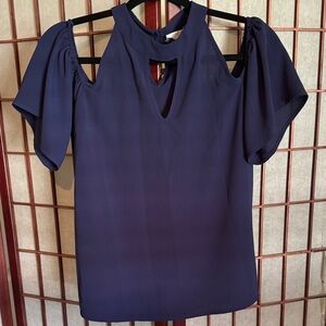 Olive & Oak Navy Blouse with Keyhole Detail